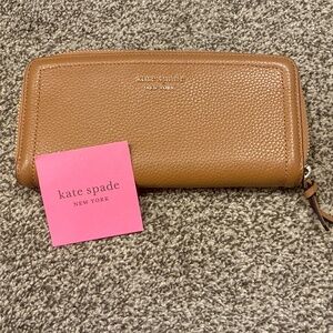 Kate Spade Knott Slim Continental Wallet Brown Leather K5614 ZipAround